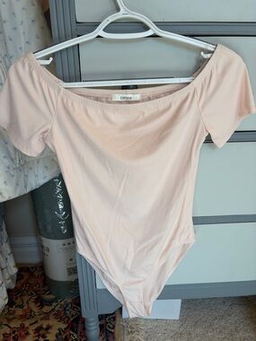 Cherish Pale Blush Ribbed Off-Shoulder Short Sleeve Bodysuit